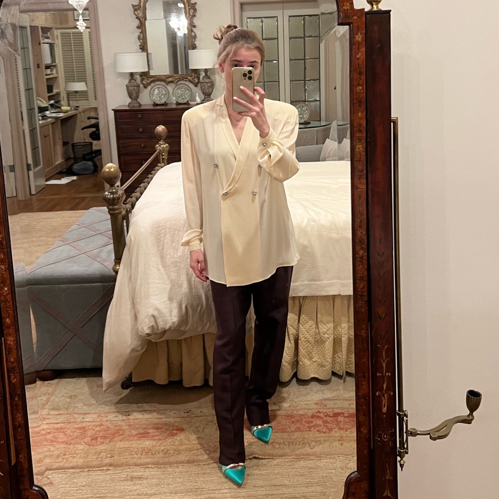 Vintage Giorgio Armani Blouse with Shoulderpads!